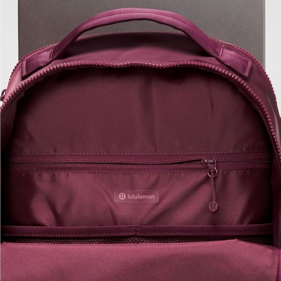 Lululemon Backpack New Crew 22L Burgundy Bay Red NEW - Picture 4 of 14